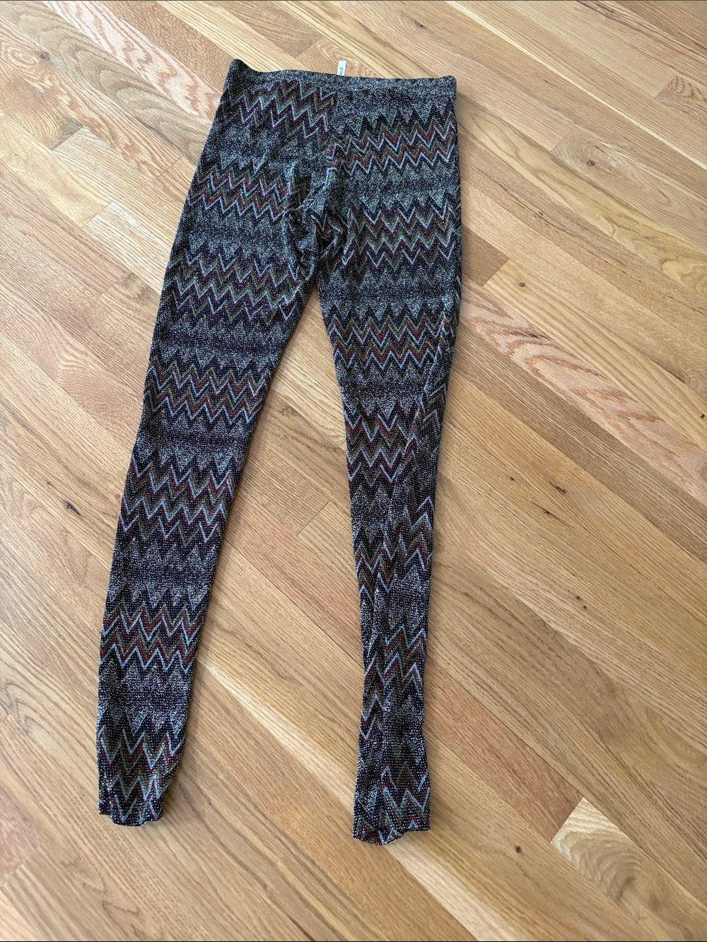 Chevron Pattern Stretch Leggings - Black/Multi